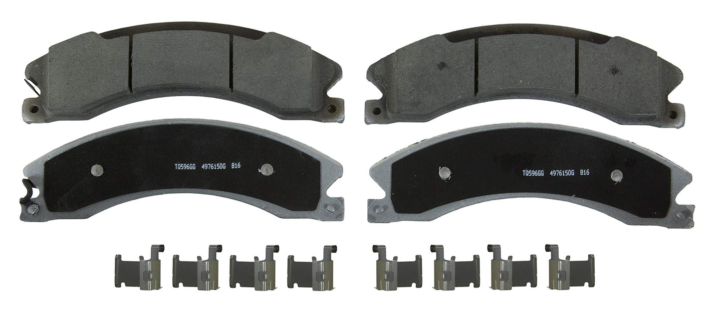 Wagner Brake ThermoQuiet QC1565 Ceramic Disc Brake Pad Set