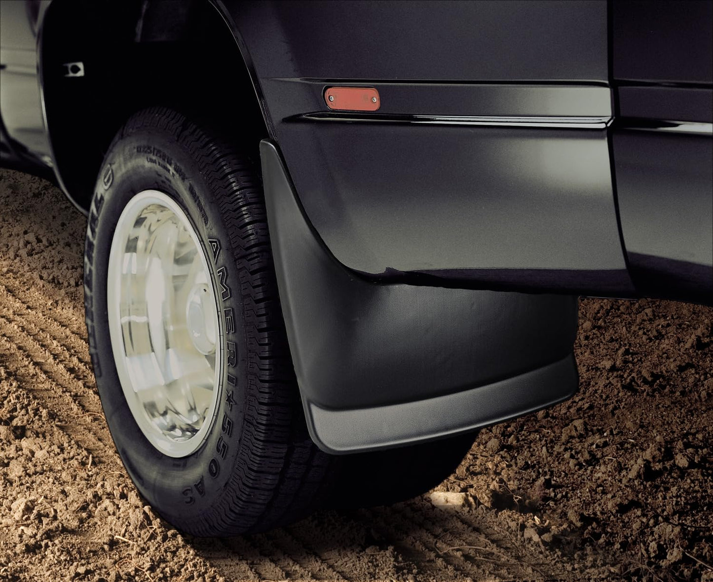 Husky Liners - Rear Mud Guards | 1999-2007 Chevrolet Silverado/GMC Sierra 1500, 2500/3500 w/OEM Fender Flares, Rear Set - Black, 2 Pc. | 57211
