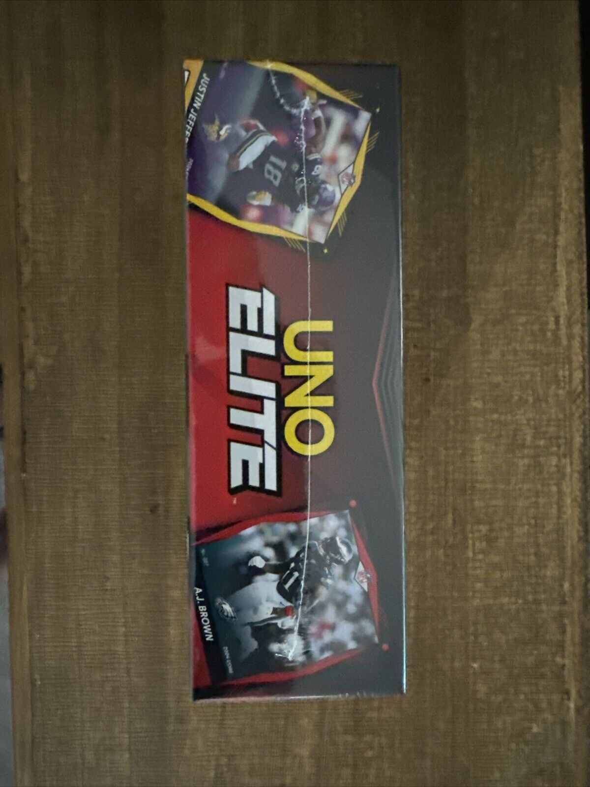 2024 NFL UNO Elite  Starter Pack and Draft pack - 8 collectible Foil Cards Incl.