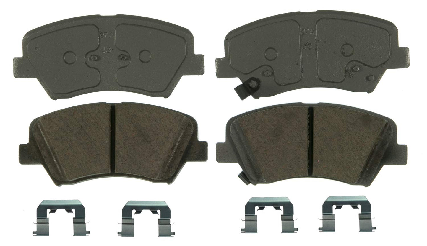 Wagner Brake ThermoQuiet QC1543 Ceramic Disc Brake Pad Set